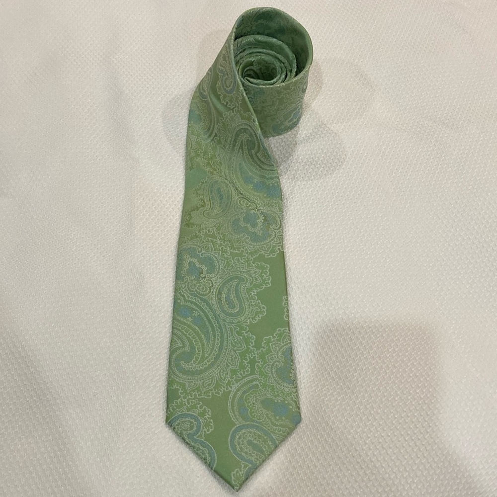 Izod Silk Tie